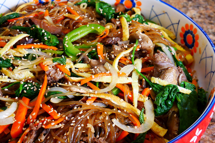 How to make Japchae (Korean Glass Noodle Stir Fry) Recipe - Ann's Home ...